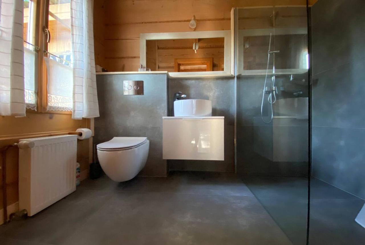 Apartment Dom Numer 3 *